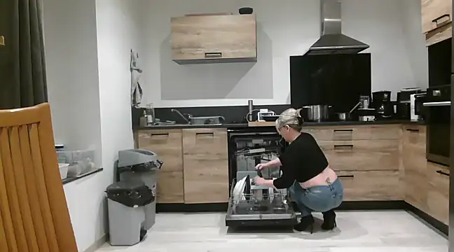 Snapshot of lilie69 chatting on 13, 2, 2025 lilie69 online show from 13, 2, 2025