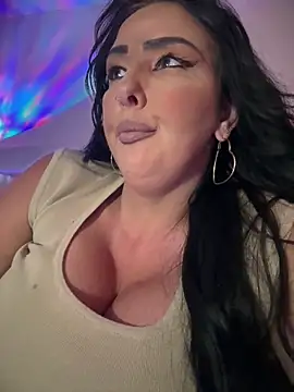 TiffanyRoxx online show from 5, 4, 2026