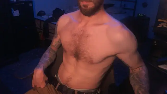 SexxxyLouis online show from 13, 9, 2025