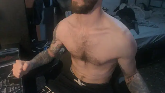 SexxxyLouis online show from 9, 5, 2026