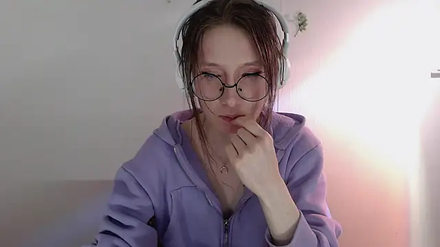Snapshot of _Hanna_Moon_ chatting on 18, 5, 2026 Hanna Moon online show from 18, 5, 2026