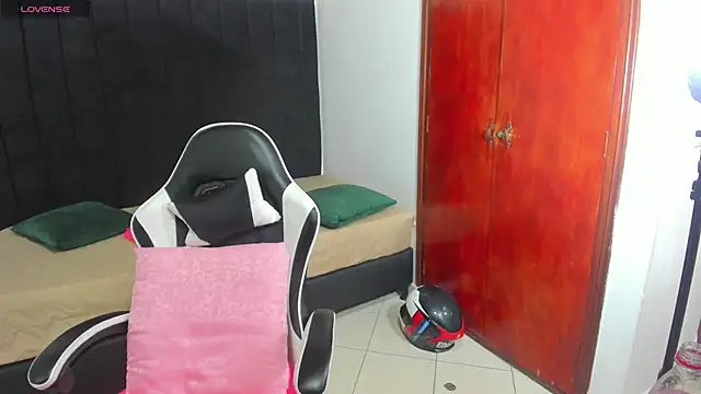 anhtony wayans online show from 6, 1, 2026