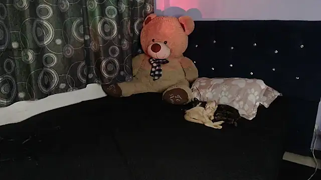 ANGELIQUE KLANE online show from 26, 3, 2026