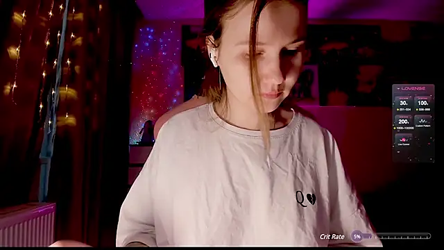 Snapshot of GoodWitch_ chatting on 25, 12, 2024 GoodWitch online show from 25, 12, 2024