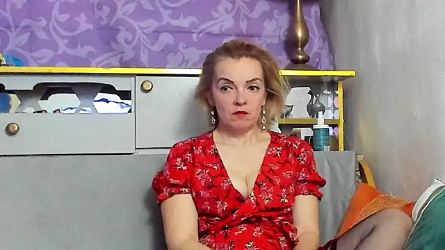 KateConner online show from 9, 4, 2026