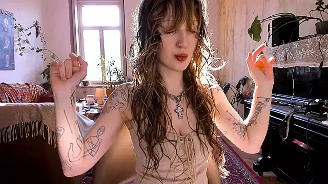 Snapshot of Miranda2_0 chatting on 22, 12, 2024 Miranda2 0 online show from 22, 12, 2024