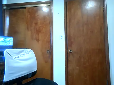 longdick4you8686 online show from 9, 2, 2025