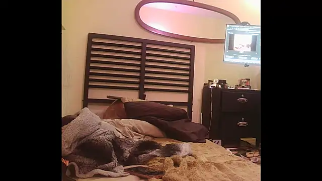 Snapshot of Mikela_Alexa chatting on 5, 3, 2025 Mikela Alexa online show from 5, 3, 2025