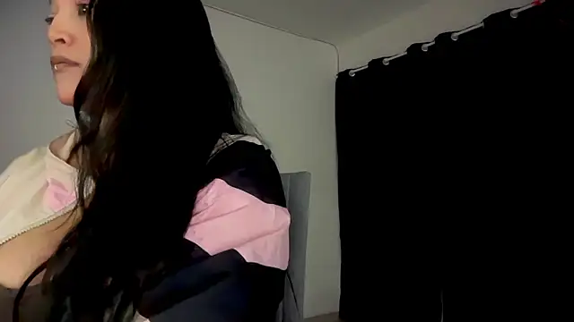 MarcellaGriffin online show from 12, 11, 2025