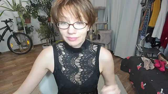 Snapshot of Constancia_pure chatting on 9, 2, 2025 Constancia pure online show from 9, 2, 2025