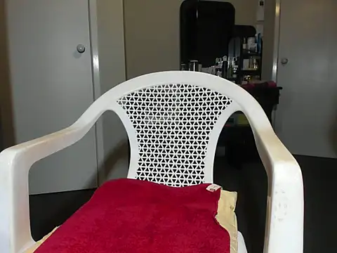 Angelchezcka online show from 17, 11, 2025