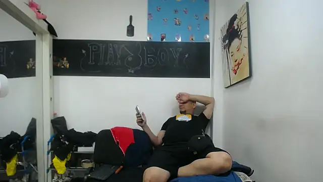 Meloncillo And BabyLiss online show from 25, 2, 2025