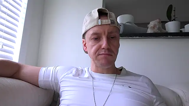 ploki2180 online show from 2, 11, 2025