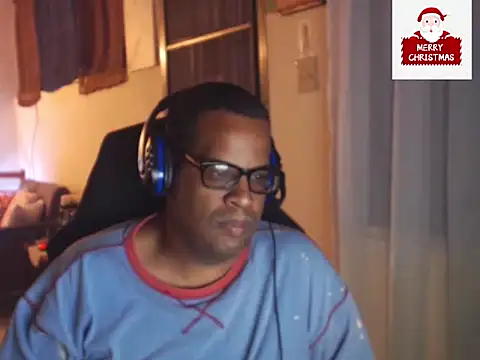 Snapshot of thesugar32 chatting on 15, 12, 2024 thesugar32 online show from 15, 12, 2024