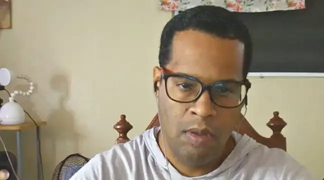 Snapshot of thesugar32 chatting on 2, 1, 2025 thesugar32 online show from 2, 1, 2025