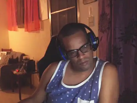 Snapshot of thesugar32 chatting on 12, 1, 2025 thesugar32 online show from 12, 1, 2025