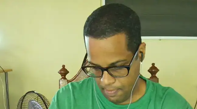 Snapshot of thesugar32 chatting on 10, 3, 2025 thesugar32 online show from 10, 3, 2025