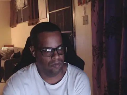 Snapshot of thesugar32 chatting on 16, 11, 2025 thesugar32 online show from 16, 11, 2025