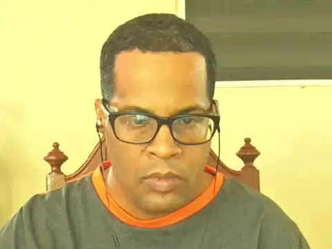 Snapshot of thesugar32 chatting on 23, 11, 2025 thesugar32 online show from 23, 11, 2025