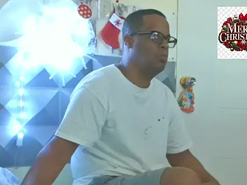 Snapshot of thesugar32 chatting on 16, 12, 2025 thesugar32 online show from 16, 12, 2025