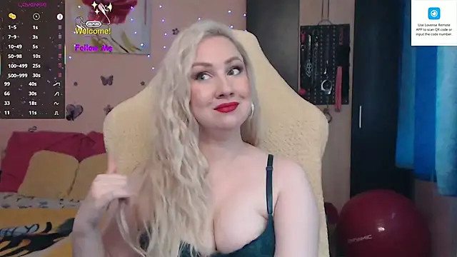 MissLexyGold online show from 25, 9, 2025