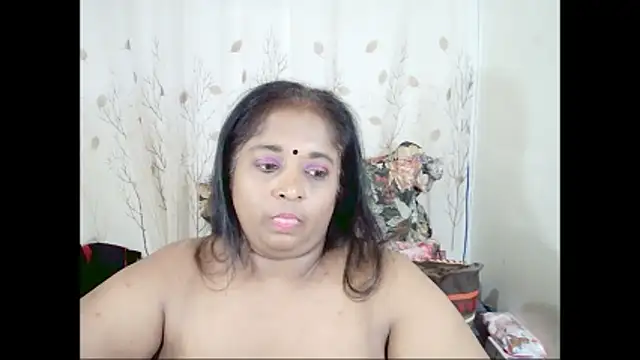 Snapshot of Indiantasha chatting on 28, 4, 2026 Indiantasha online show from 28, 4, 2026