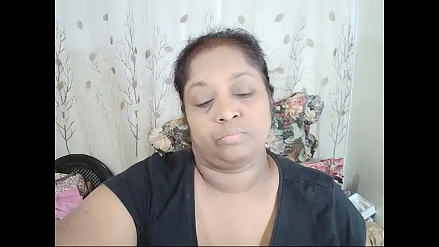 Snapshot of Indiantasha chatting on 6, 5, 2026 Indiantasha online show from 6, 5, 2026