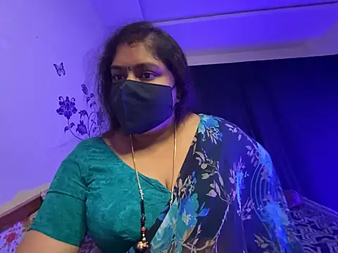 Snapshot of Love_4Sex chatting on 24, 6, 2026 Love 4Sex online show from 24, 6, 2026