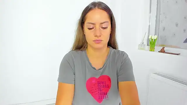 Snapshot of DiamondKay chatting on 2, 7, 2026 DiamondKay online show from 2, 7, 2026