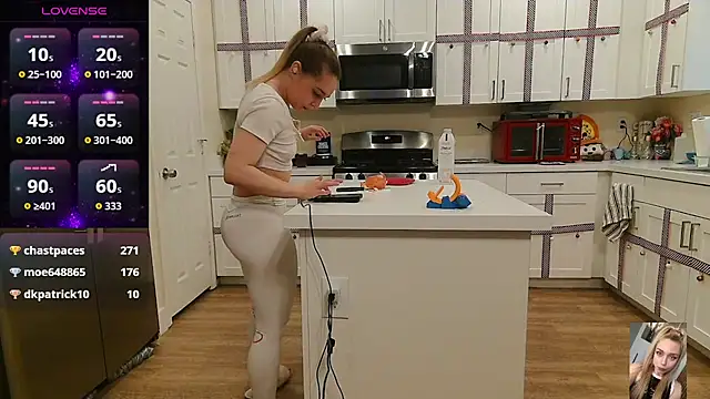 Blondiewithanass online show from 17, 1, 2026