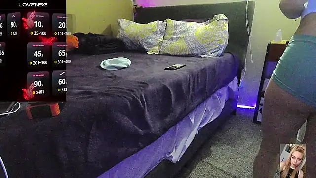 Blondiewithanass online show from 19, 3, 2026