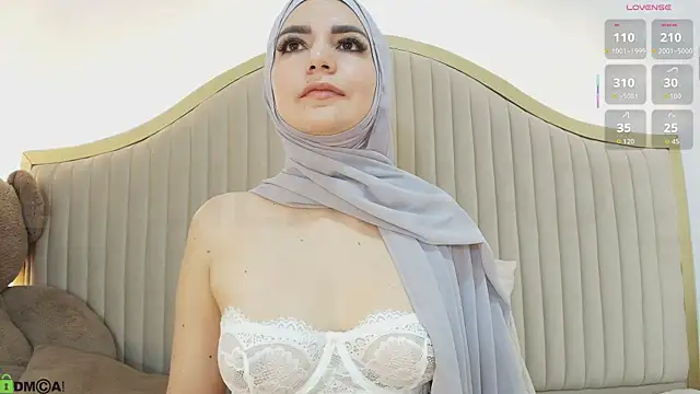 dalilasaadi  online show from 18, 9, 2025