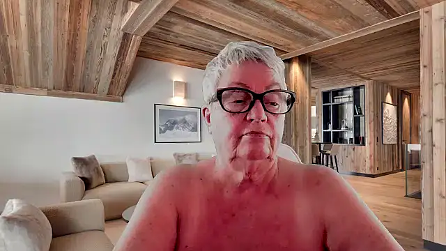 Snapshot of GrannyChrissy68 chatting on 19, 2, 2026 GrannyChrissy68 online show from 19, 2, 2026