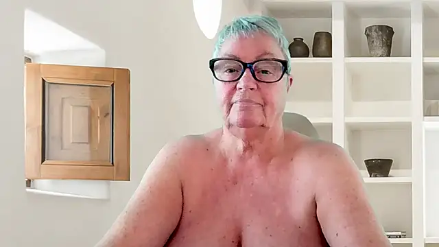 Snapshot of GrannyChrissy68 chatting on 18, 6, 2026 GrannyChrissy68 online show from 18, 6, 2026