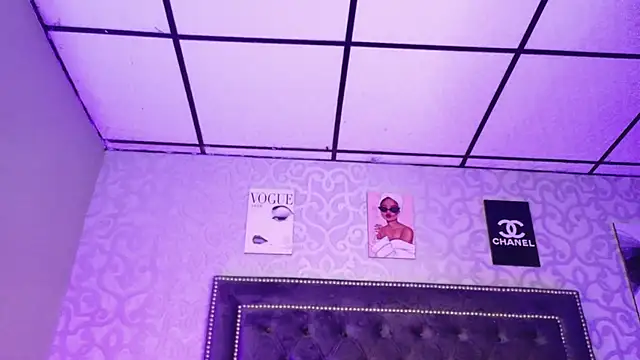 Snapshot of MariiePrice chatting on 2, 12, 2024 MariiePrice online show from 2, 12, 2024