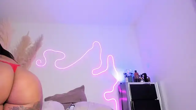 Snapshot of Ariana_lopezz chatting on 26, 3, 2026 Ariana lopezz online show from 26, 3, 2026