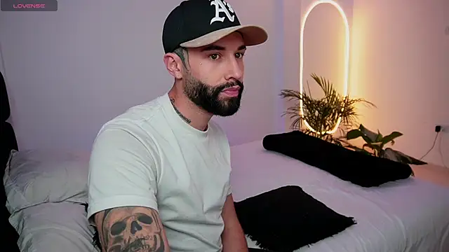 the lucky men   online show from 18, 2, 2025