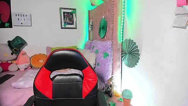 LillyCandy online show from 13, 3, 2026