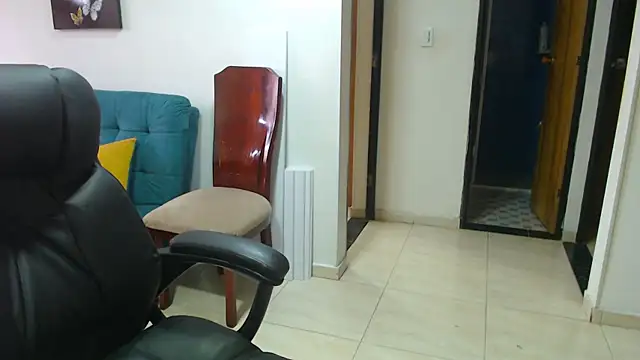 Ixchel Anaid online show from 28, 10, 2025