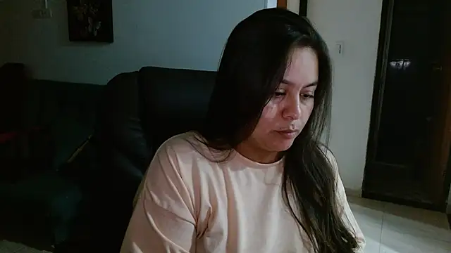 Ixchel Anaid online show from 14, 12, 2025