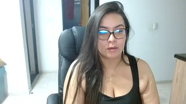 Ixchel Anaid online show from 27, 4, 2026