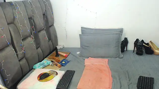 Snapshot of Tits__sweet chatting on 11, 2, 2025 Tits sweet online show from 11, 2, 2025