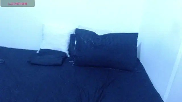 Snapshot of Dulce-Bella chatting on 13, 3, 2026 Dulce-Bella online show from 13, 3, 2026