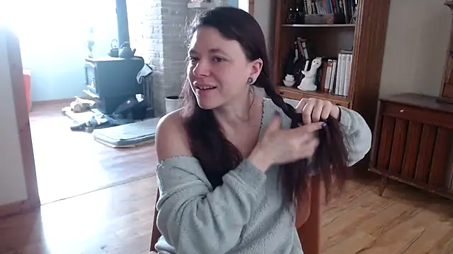 MarcyJones online show from 31, 1, 2025