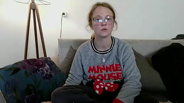 little-leni online show from 31, 3, 2026