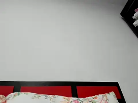 Snapshot of suuzykiss chatting on 15, 1, 2025 suuzykiss online show from 15, 1, 2025