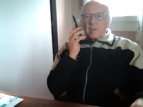 Snapshot of johnjohn622662 chatting on 24, 2, 2025 johnjohn622662 online show from 24, 2, 2025