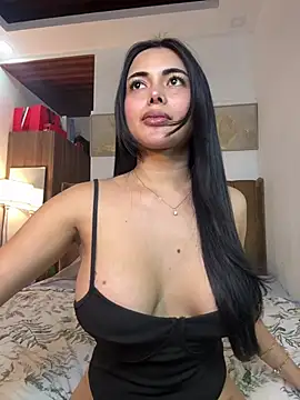 Snapshot of Bombshell_Ashy chatting on 25, 7, 2026 Bombshell Ashy online show from 25, 7, 2026