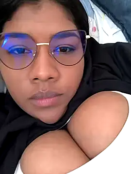 paola091 online show from 3, 1, 2025
