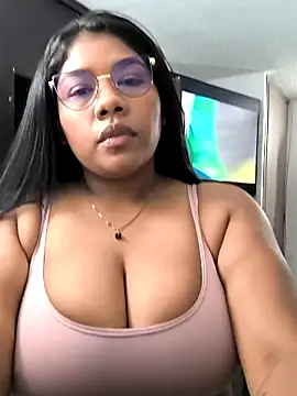 paola091 online show from 12, 2, 2025